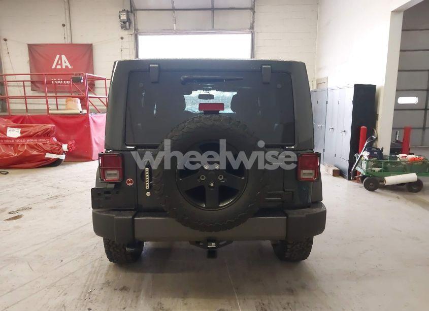 Photo 16 of 2017 Jeep Wrangler UNLIMITED BIG BEAR 4X4 (VIN 1C4BJWDG0HL703673)