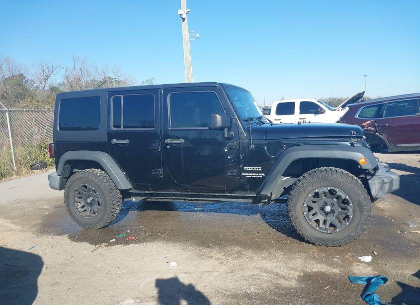 Photo 13 of 2017 Jeep Wrangler UNLIMITED SPORT 4X4 (VIN 1C4BJWDG0HL715080)