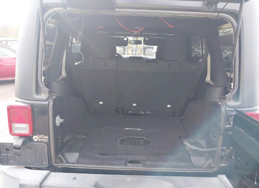 Photo 8 of 2017 Jeep Wrangler UNLIMITED SPORT 4X4 (VIN 1C4BJWDG0HL715080)