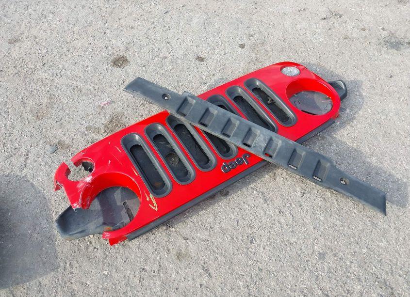 Photo 12 of 2018 Jeep Wrangler JK UNLIMITED SPORT S 4X4 (VIN 1C4BJWDG0JL814231)