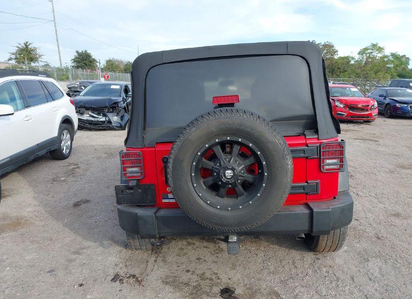 Photo 17 of 2018 Jeep Wrangler JK UNLIMITED SPORT S 4X4 (VIN 1C4BJWDG0JL814231)