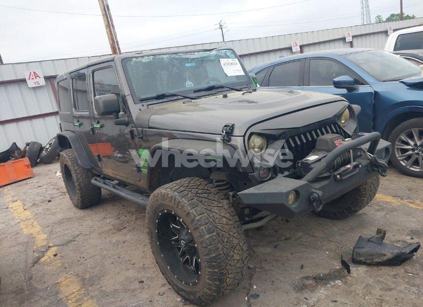 2018 Jeep Wrangler JK UNLIMITED SPORT S 4X4 (VIN 1C4BJWDG0JL854437) main photo