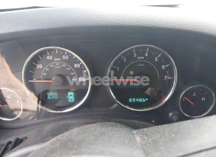 Photo 7 of 2018 Jeep Wrangler JK UNLIMITED SPORT S 4X4 (VIN 1C4BJWDG0JL854437)