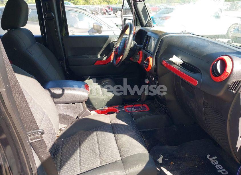 Photo 5 of 2012 Jeep Wrangler UNLIMITED SPORT (VIN 1C4BJWDG1CL220511)