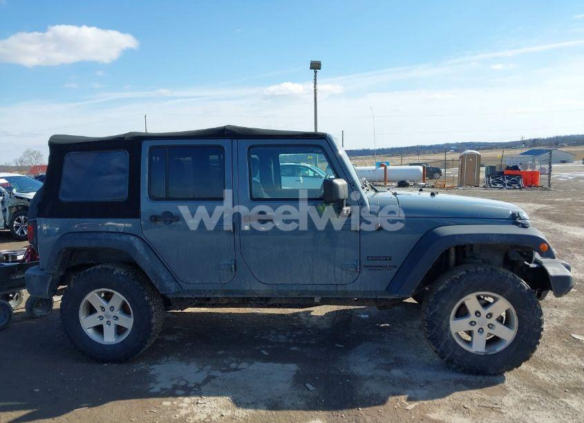 Photo 13 of 2014 Jeep Wrangler UNLIMITED SPORT (VIN 1C4BJWDG1EL183172)