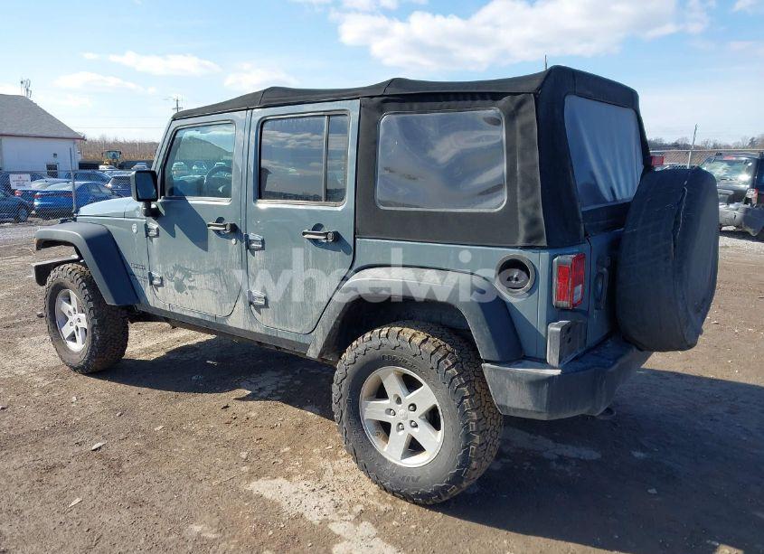 Photo 3 of 2014 Jeep Wrangler UNLIMITED SPORT (VIN 1C4BJWDG1EL183172)