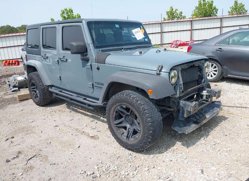 2014 Jeep Wrangler UNLIMITED SPORT (VIN 1C4BJWDG1EL305223) main photo