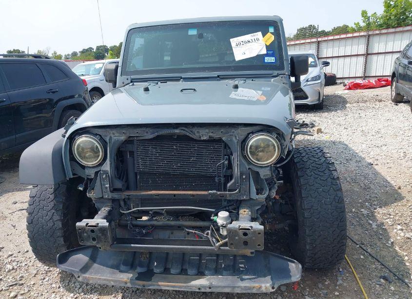 Photo 13 of 2014 Jeep Wrangler UNLIMITED SPORT (VIN 1C4BJWDG1EL305223)