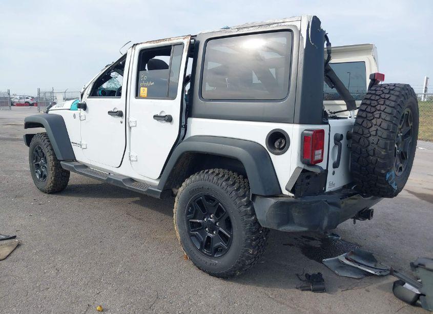 Photo 3 of 2014 Jeep Wrangler UNLIMITED WILLYS WHEELER (VIN 1C4BJWDG1EL327271)