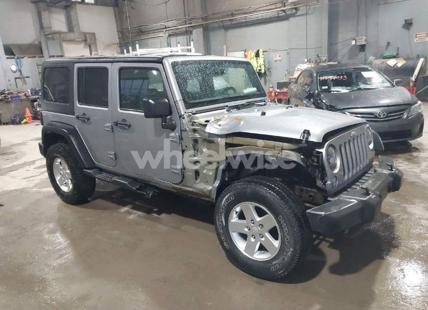 2015 Jeep Wrangler UNLIMITED SPORT (VIN 1C4BJWDG1FL506105) main photo