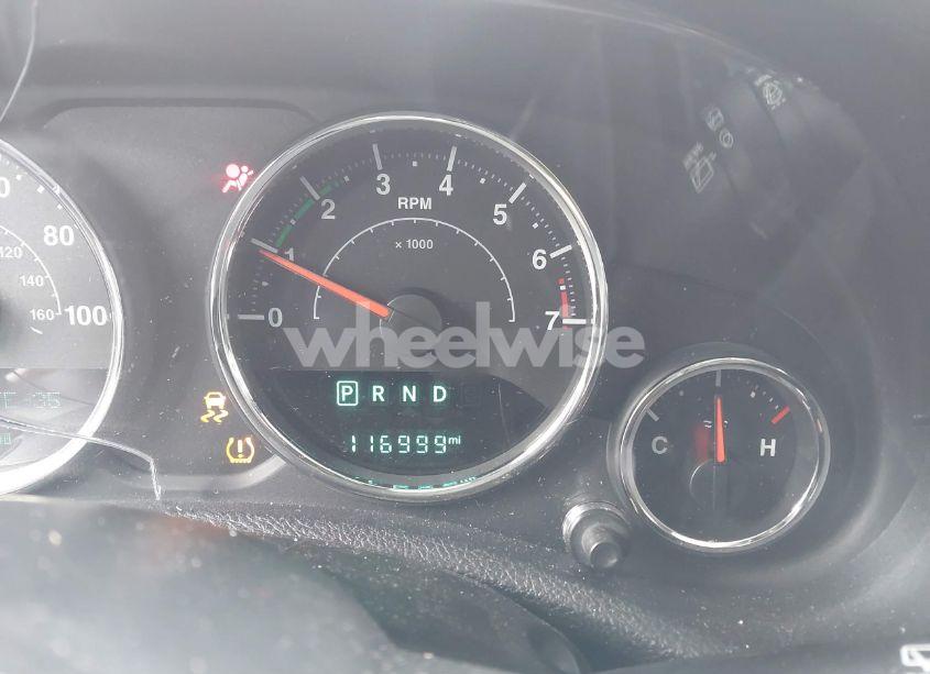 Photo 16 of 2015 Jeep Wrangler UNLIMITED SPORT (VIN 1C4BJWDG1FL692602)