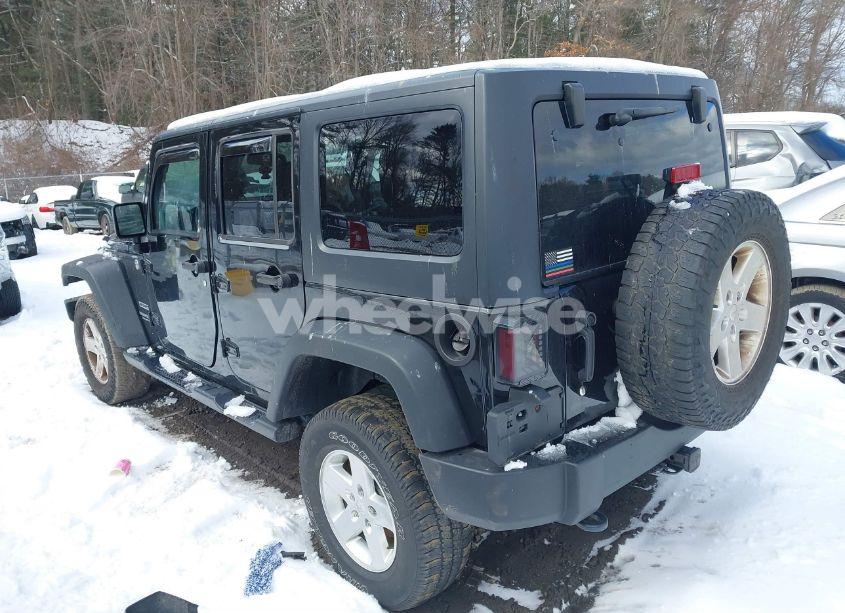 Photo 3 of 2015 Jeep Wrangler UNLIMITED SPORT (VIN 1C4BJWDG1FL692602)