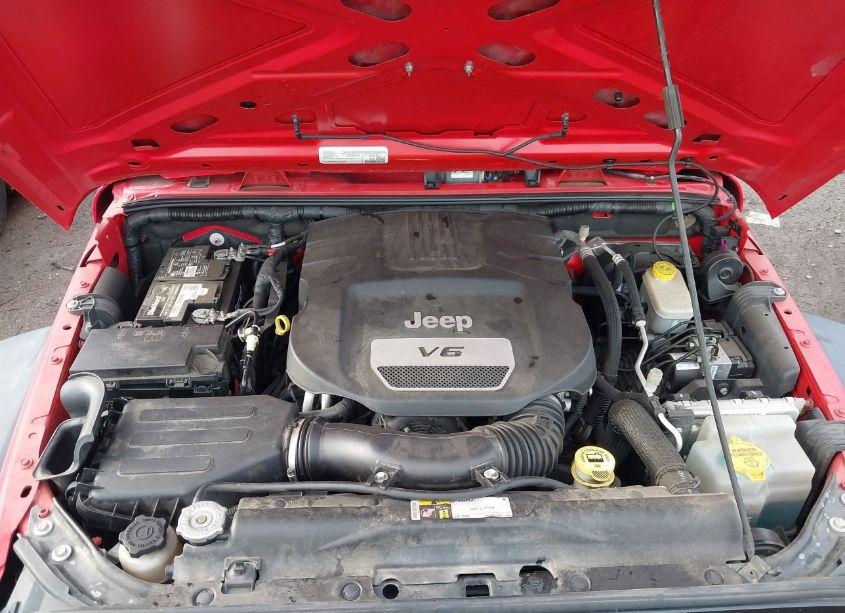 Photo 10 of 2016 Jeep Wrangler UNLIMITED WILLYS WHEELER (VIN 1C4BJWDG1GL122164)