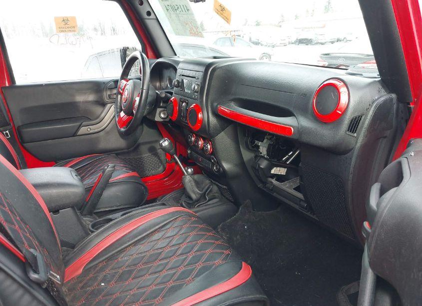 Photo 5 of 2016 Jeep Wrangler UNLIMITED WILLYS WHEELER (VIN 1C4BJWDG1GL122164)