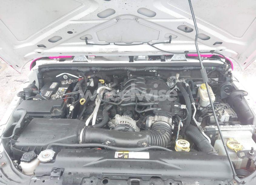 Photo 10 of 2016 Jeep Wrangler UNLIMITED FREEDOM (VIN 1C4BJWDG1GL168500)