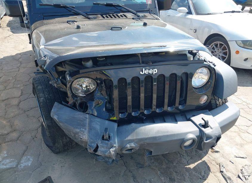 Photo 6 of 2016 Jeep Wrangler UNLIMITED SPORT (VIN 1C4BJWDG1GL278771)