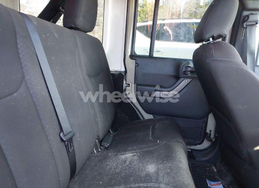 Photo 8 of 2017 Jeep Wrangler UNLIMITED SPORT 4X4 (VIN 1C4BJWDG1HL568459)