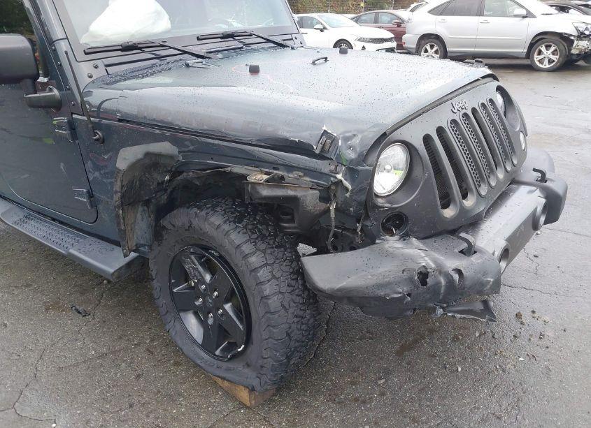 Photo 6 of 2017 Jeep Wrangler UNLIMITED BIG BEAR 4X4 (VIN 1C4BJWDG1HL666391)