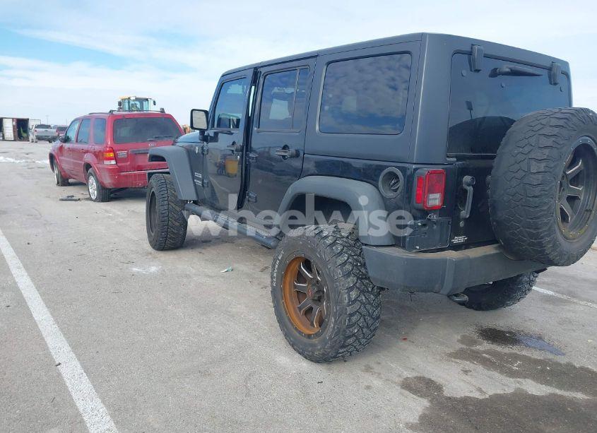 Photo 3 of 2017 Jeep Wrangler UNLIMITED SPORT 4X4 (VIN 1C4BJWDG1HL733474)