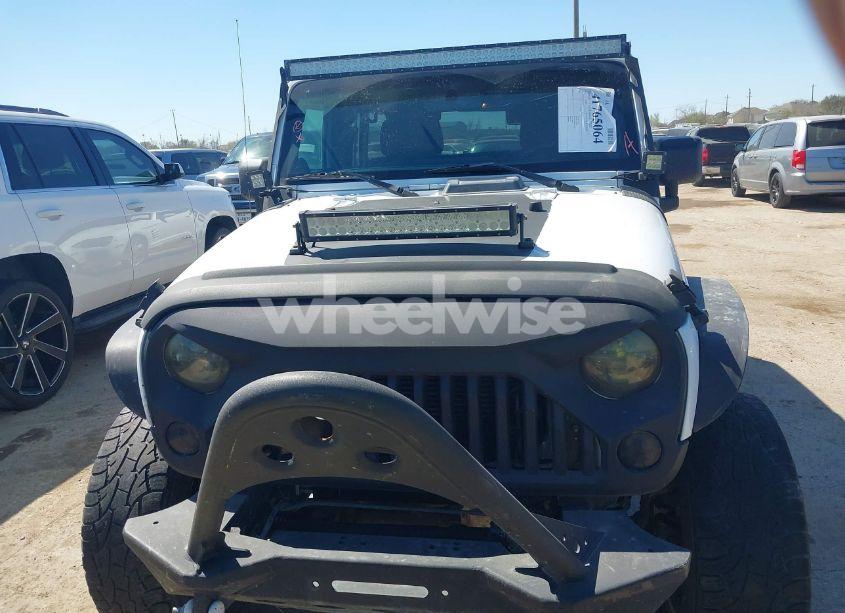 Photo 12 of 2012 Jeep Wrangler UNLIMITED SPORT (VIN 1C4BJWDG2CL164112)