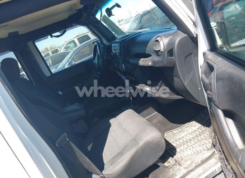 Photo 5 of 2012 Jeep Wrangler UNLIMITED SPORT (VIN 1C4BJWDG2CL164112)