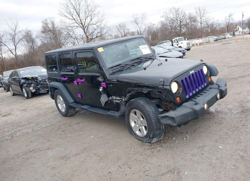 2013 Jeep Wrangler UNLIMITED SPORT (VIN 1C4BJWDG2DL669262) main photo