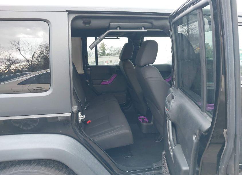 Photo 8 of 2013 Jeep Wrangler UNLIMITED SPORT (VIN 1C4BJWDG2DL669262)