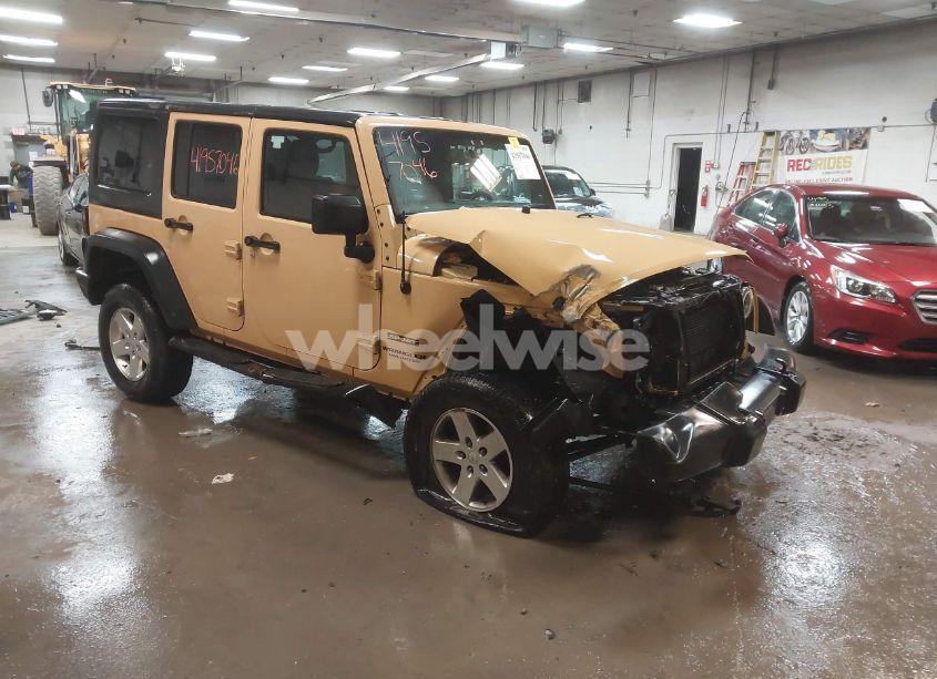 2014 Jeep Wrangler UNLIMITED SPORT (VIN 1C4BJWDG2EL134143) main photo