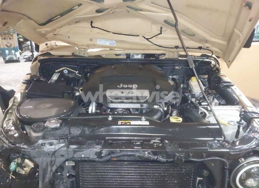 Photo 10 of 2014 Jeep Wrangler UNLIMITED SPORT (VIN 1C4BJWDG2EL134143)