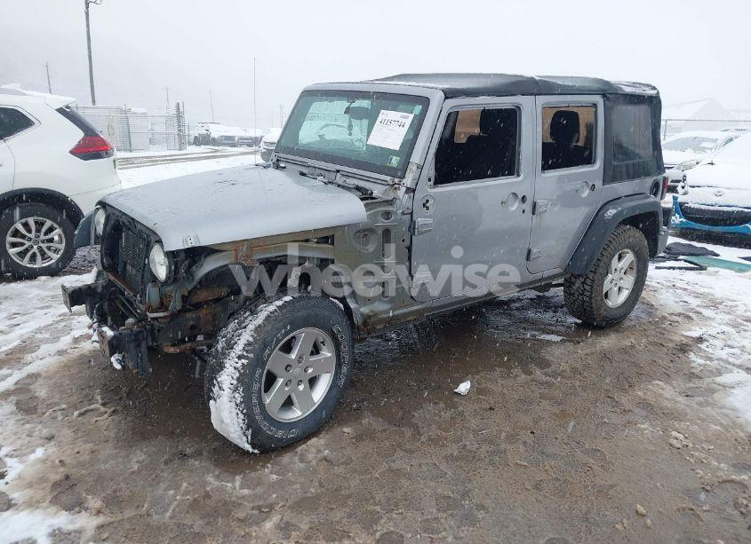 Photo 2 of 2014 Jeep Wrangler UNLIMITED SPORT (VIN 1C4BJWDG2EL134255)