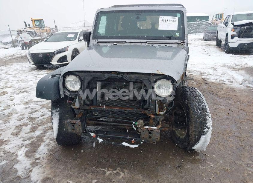 Photo 6 of 2014 Jeep Wrangler UNLIMITED SPORT (VIN 1C4BJWDG2EL134255)