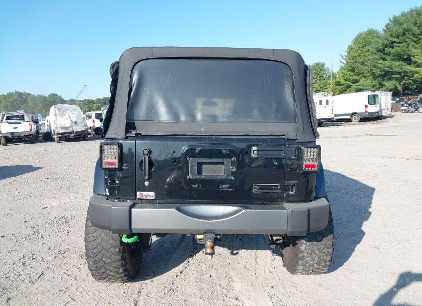 Photo 16 of 2014 Jeep Wrangler UNLIMITED FREEDOM EDITION (VIN 1C4BJWDG2EL235831)