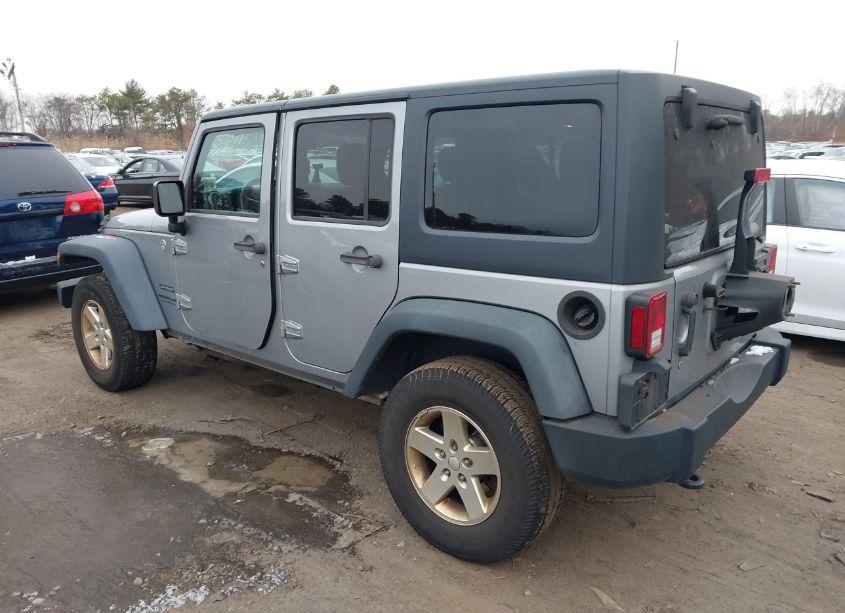 Photo 3 of 2014 Jeep Wrangler UNLIMITED SPORT (VIN 1C4BJWDG2EL309510)