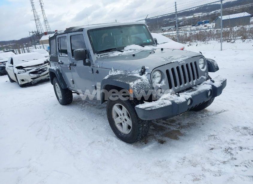 2015 Jeep Wrangler UNLIMITED SPORT (VIN 1C4BJWDG2FL609243) main photo