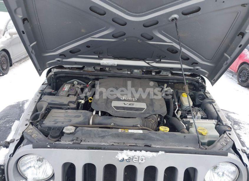 Photo 10 of 2015 Jeep Wrangler UNLIMITED SPORT (VIN 1C4BJWDG2FL609243)