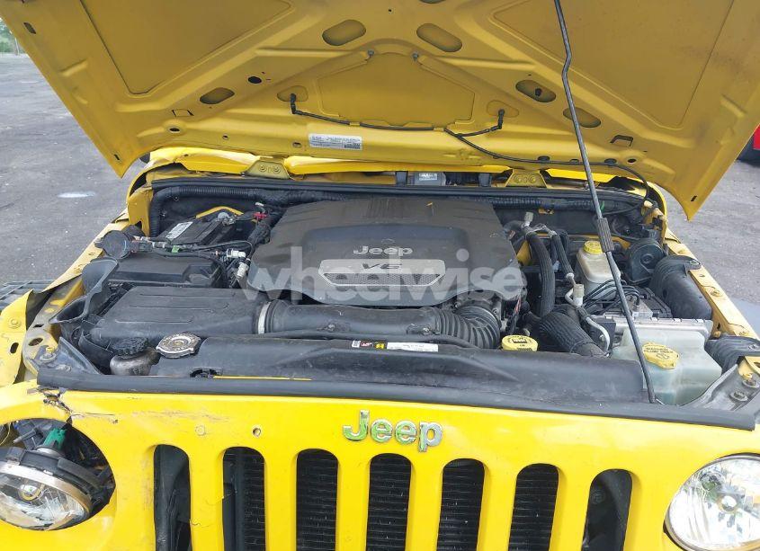 Photo 10 of 2015 Jeep Wrangler UNLIMITED SPORT (VIN 1C4BJWDG2FL643375)