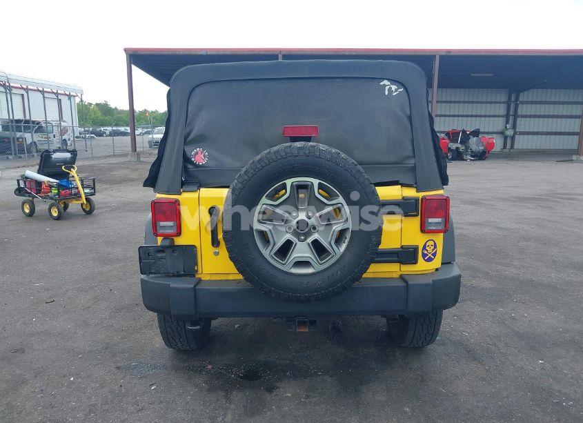 Photo 16 of 2015 Jeep Wrangler UNLIMITED SPORT (VIN 1C4BJWDG2FL643375)