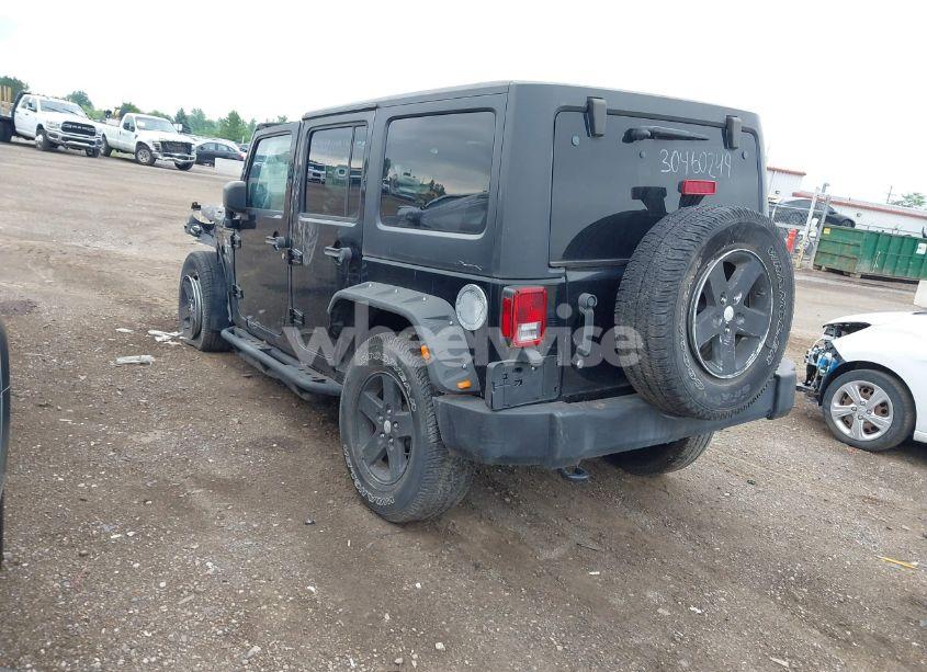 Photo 3 of 2015 Jeep Wrangler UNLIMITED SPORT (VIN 1C4BJWDG2FL652562)