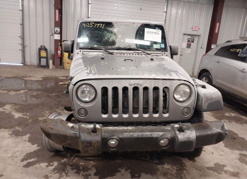 Photo 12 of 2015 Jeep Wrangler UNLIMITED SPORT (VIN 1C4BJWDG2FL692592)