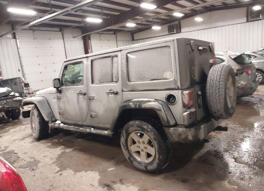 Photo 14 of 2015 Jeep Wrangler UNLIMITED SPORT (VIN 1C4BJWDG2FL692592)