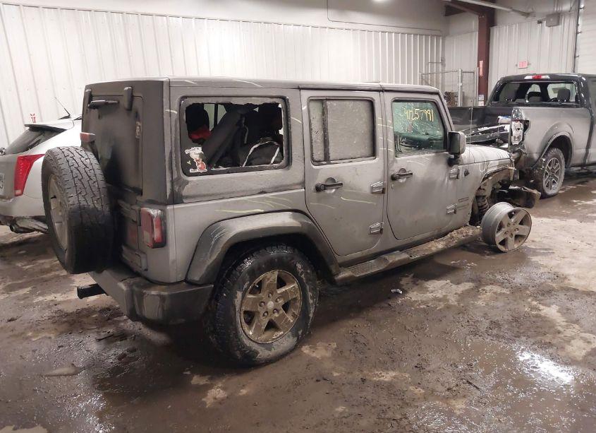 Photo 4 of 2015 Jeep Wrangler UNLIMITED SPORT (VIN 1C4BJWDG2FL692592)