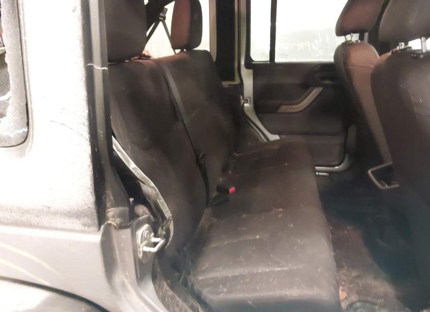 Photo 8 of 2015 Jeep Wrangler UNLIMITED SPORT (VIN 1C4BJWDG2FL692592)