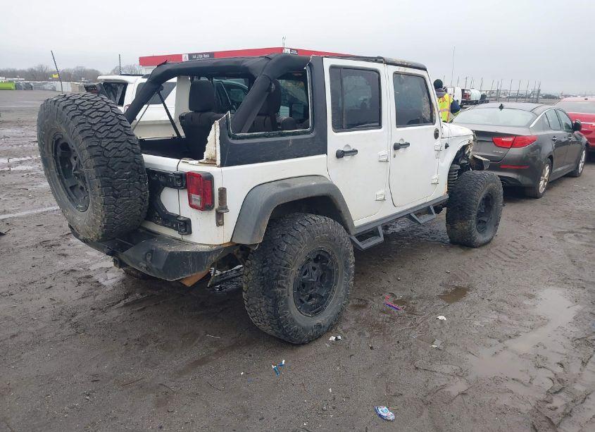 Photo 4 of 2015 Jeep Wrangler UNLIMITED SPORT (VIN 1C4BJWDG2FL764505)