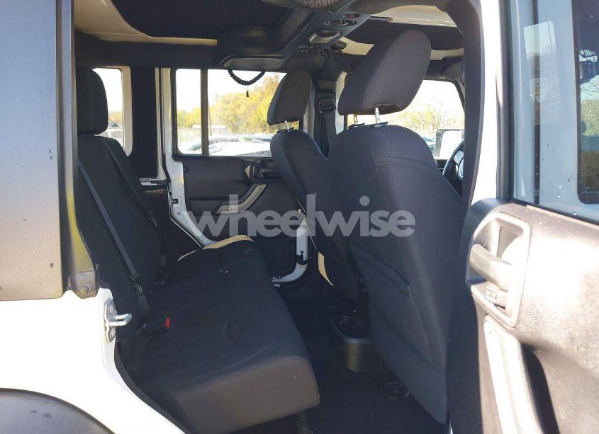 Photo 8 of 2015 Jeep Wrangler UNLIMITED SPORT (VIN 1C4BJWDG2FL768098)