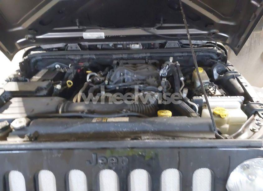 Photo 10 of 2016 Jeep Wrangler UNLIMITED WILLYS WHEELER (VIN 1C4BJWDG2GL210060)