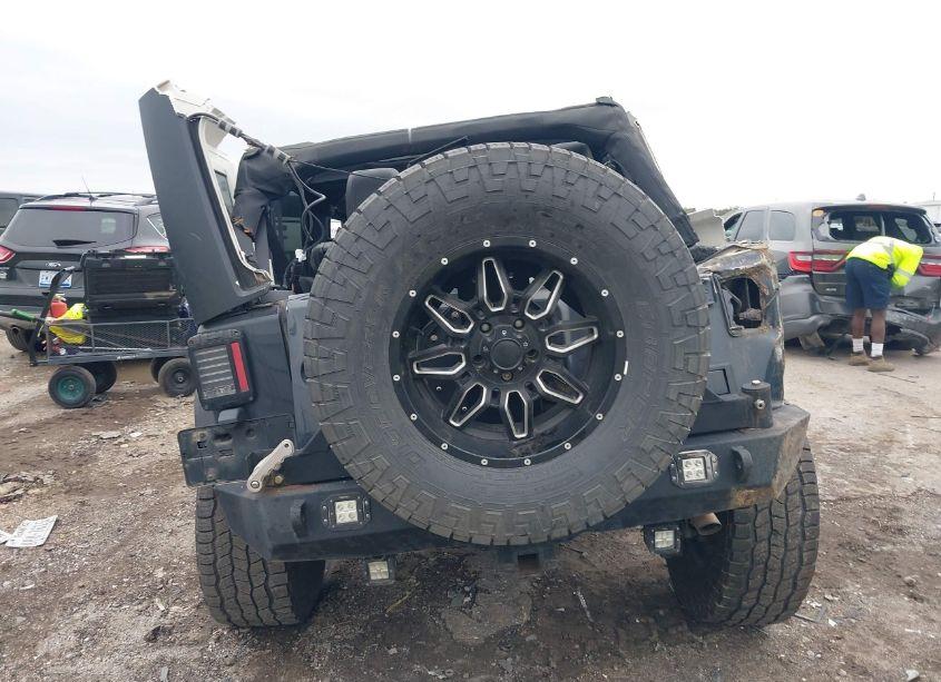 Photo 17 of 2016 Jeep Wrangler UNLIMITED SPORT (VIN 1C4BJWDG2GL286538)