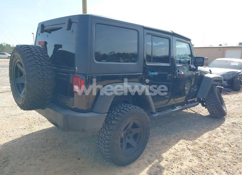 Photo 4 of 2016 Jeep Wrangler UNLIMITED SPORT (VIN 1C4BJWDG2GL329274)