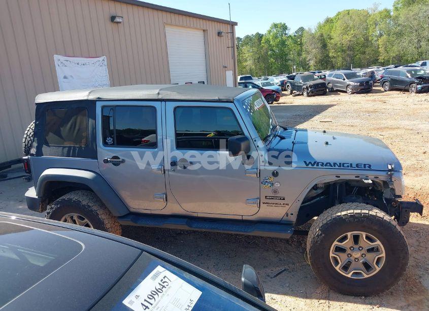 Photo 13 of 2017 Jeep Wrangler UNLIMITED SPORT 4X4 (VIN 1C4BJWDG2HL714822)