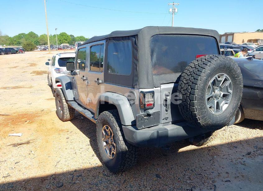 Photo 3 of 2017 Jeep Wrangler UNLIMITED SPORT 4X4 (VIN 1C4BJWDG2HL714822)