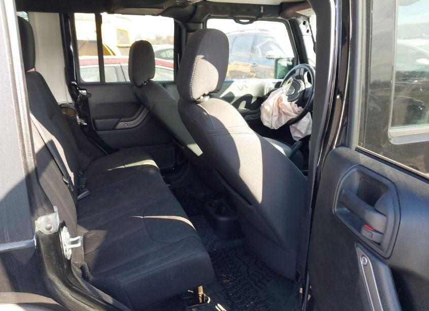 Photo 8 of 2018 Jeep Wrangler JK UNLIMITED WILLY WHEELER W 4X4 (VIN 1C4BJWDG2JL868274)